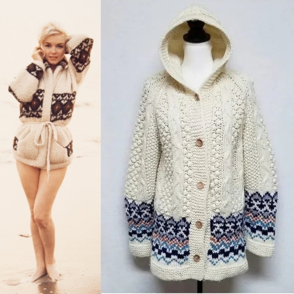 Vintage 1960s Cream Fair Isle Chunky Popcorn Wood Button Hooded Sweater Cardigan